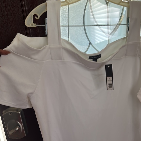 Beautiful unworn dress from the limited size extra-large color white - Picture 3 of 4